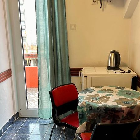 Apartments Holiday บุดวา ภายนอก รูปภาพ