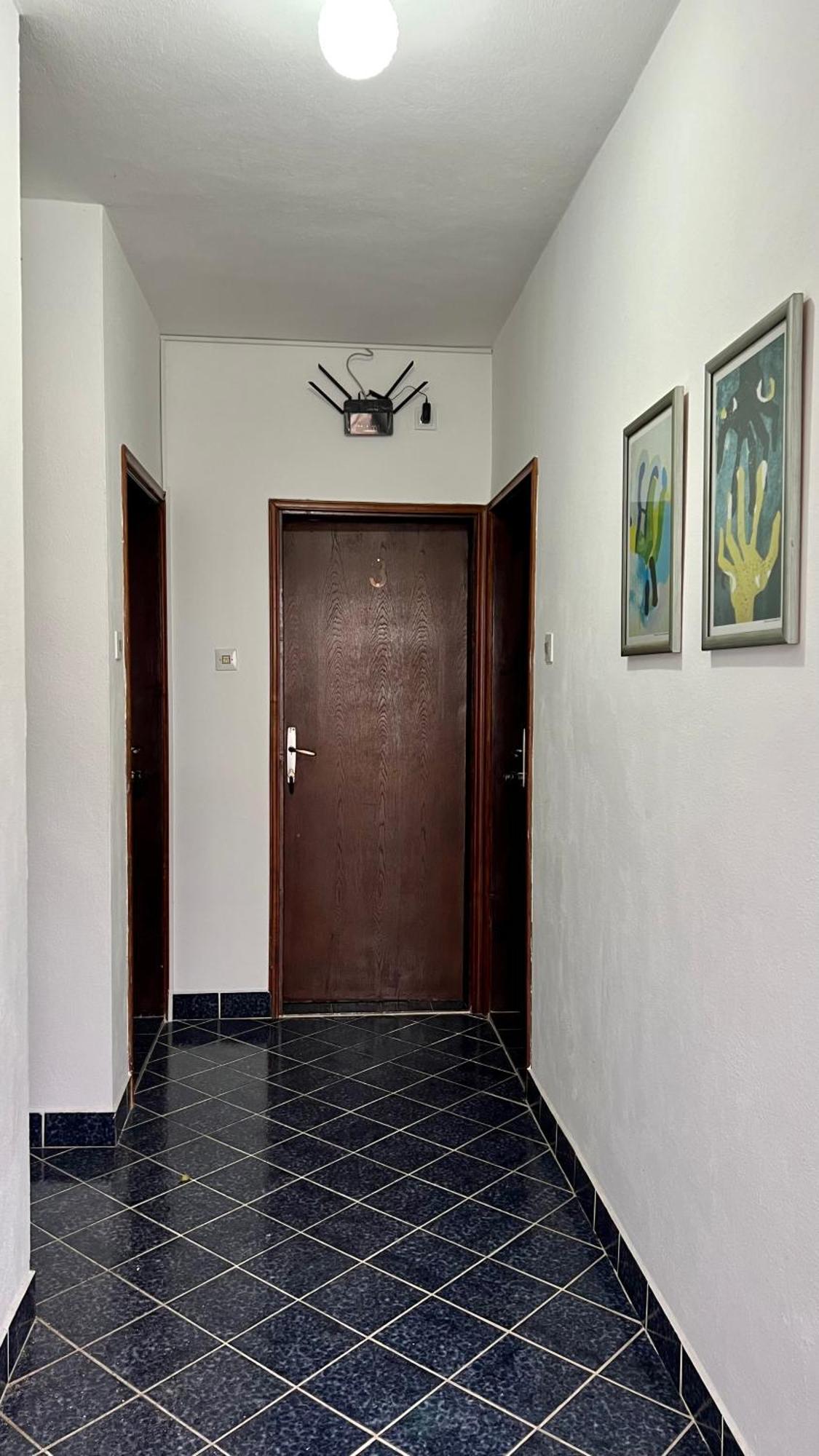 Apartments Holiday บุดวา ภายนอก รูปภาพ