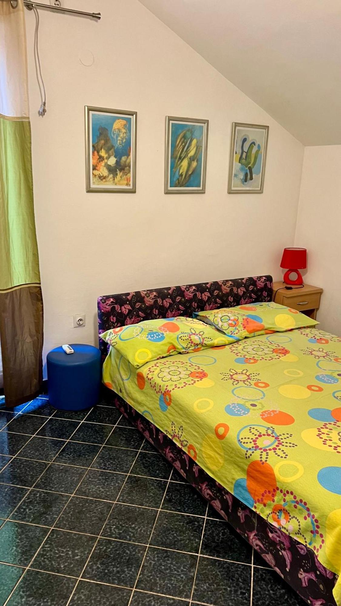 Apartments Holiday บุดวา ภายนอก รูปภาพ
